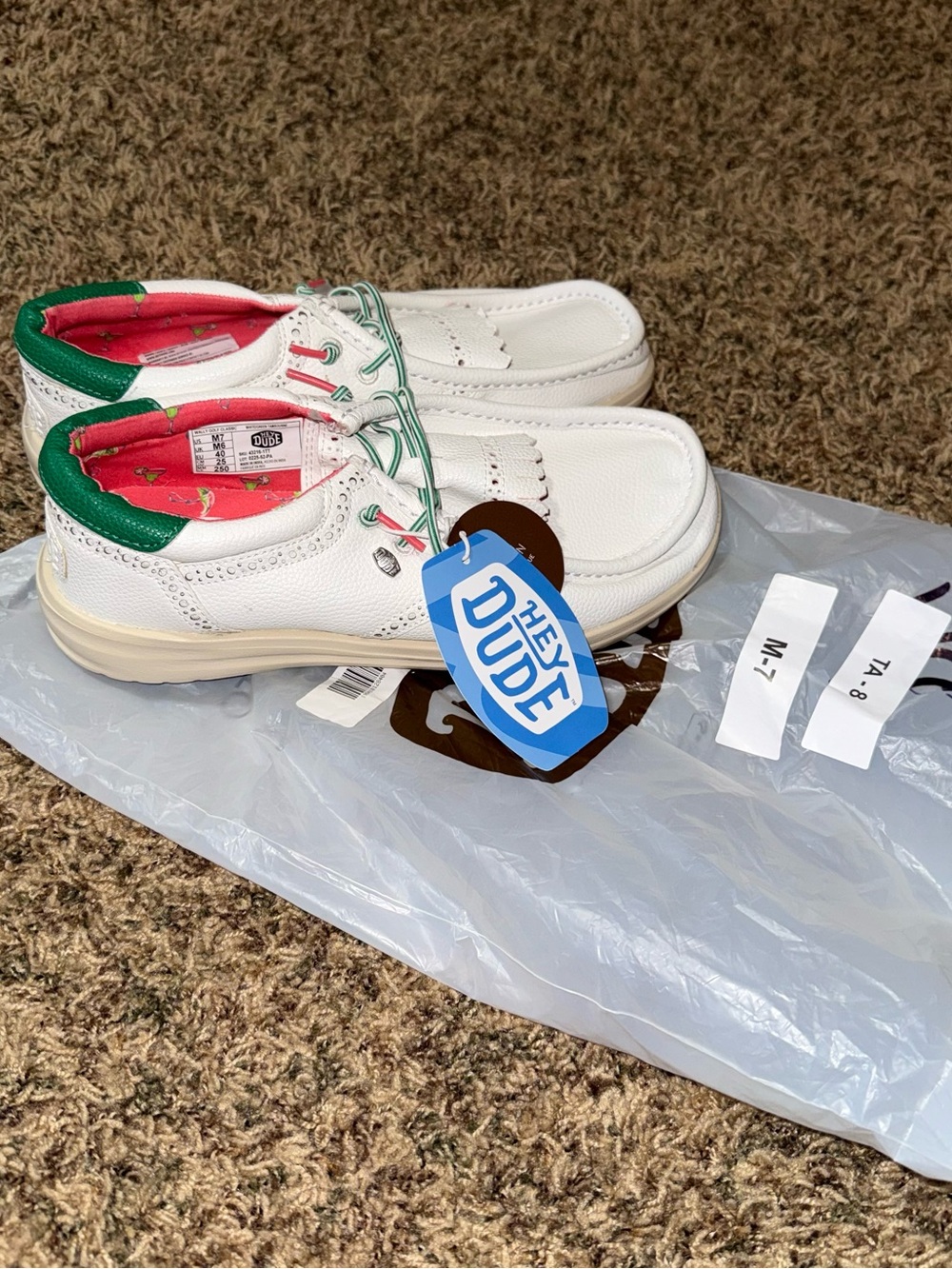 Hey Dude Wally Golf Shoes White/Green Classic Tassels Men Size 7 Men’s